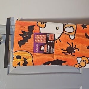Hello Kitty Halloween Blanket